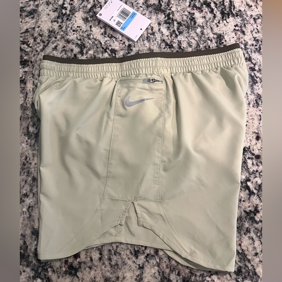 NWT NIKE dri-fit running shorts - Picture 3 of 7